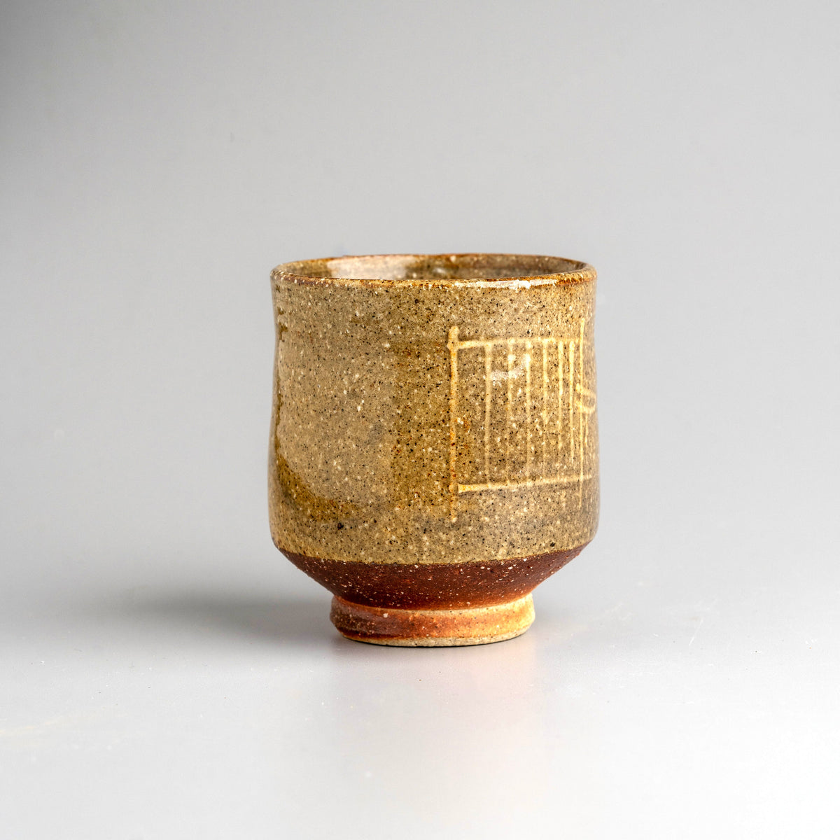 Plinth Yam Cup