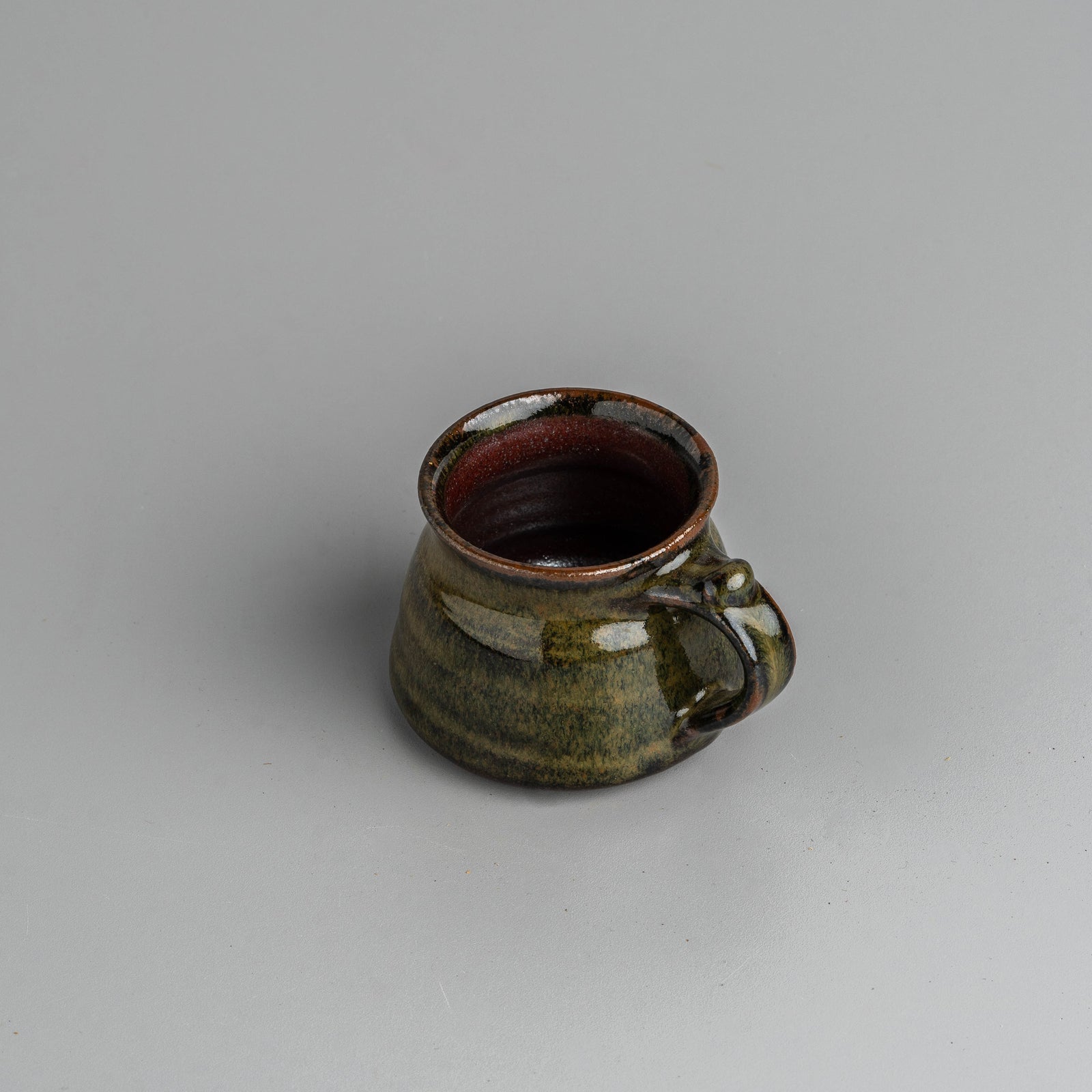 Earthly Greens Gift Hamper (Set of Two Mugs)