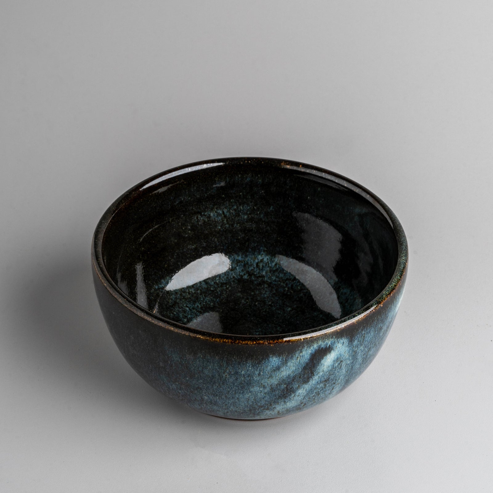 Nightstill Bowl