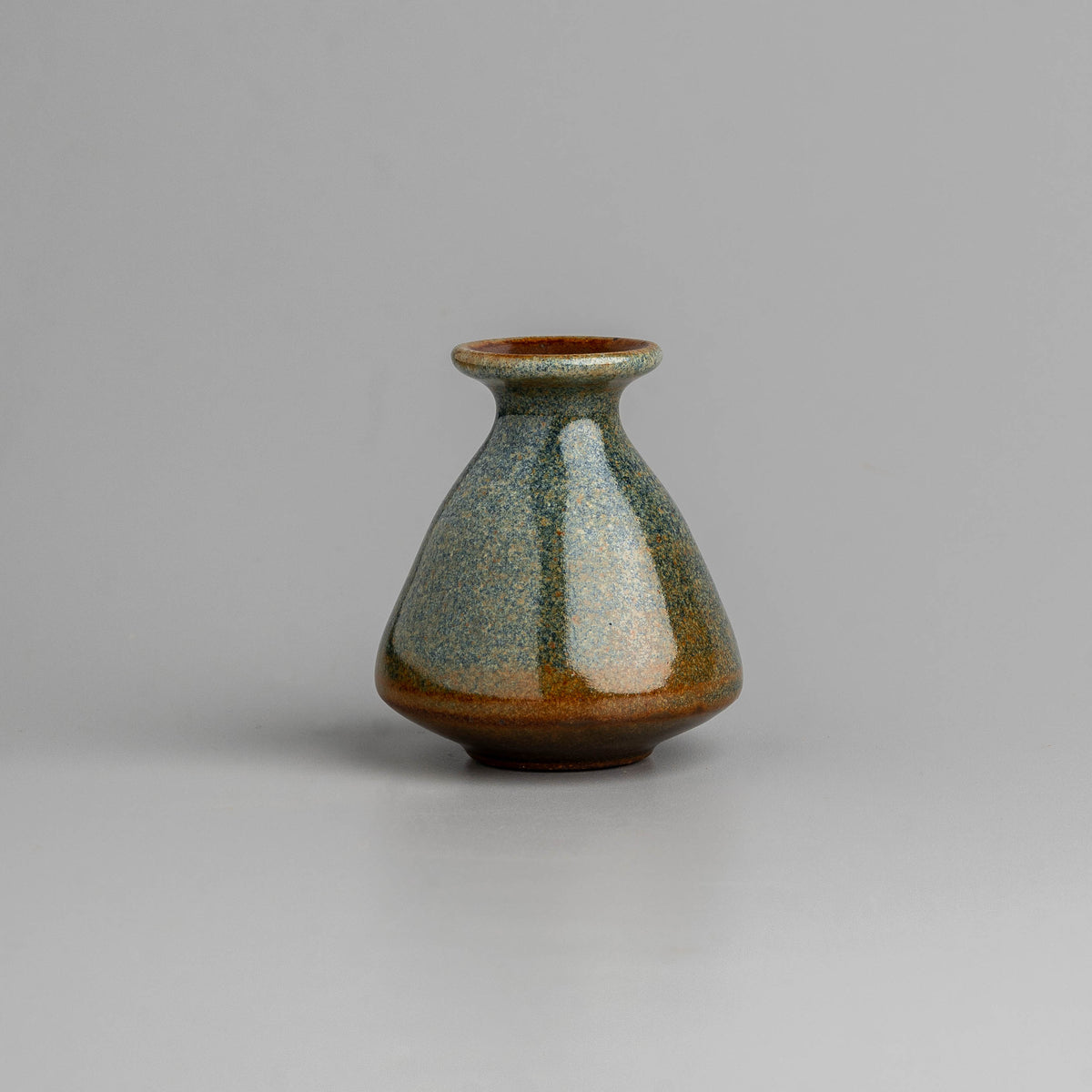 Transient Horizon Incense Holder