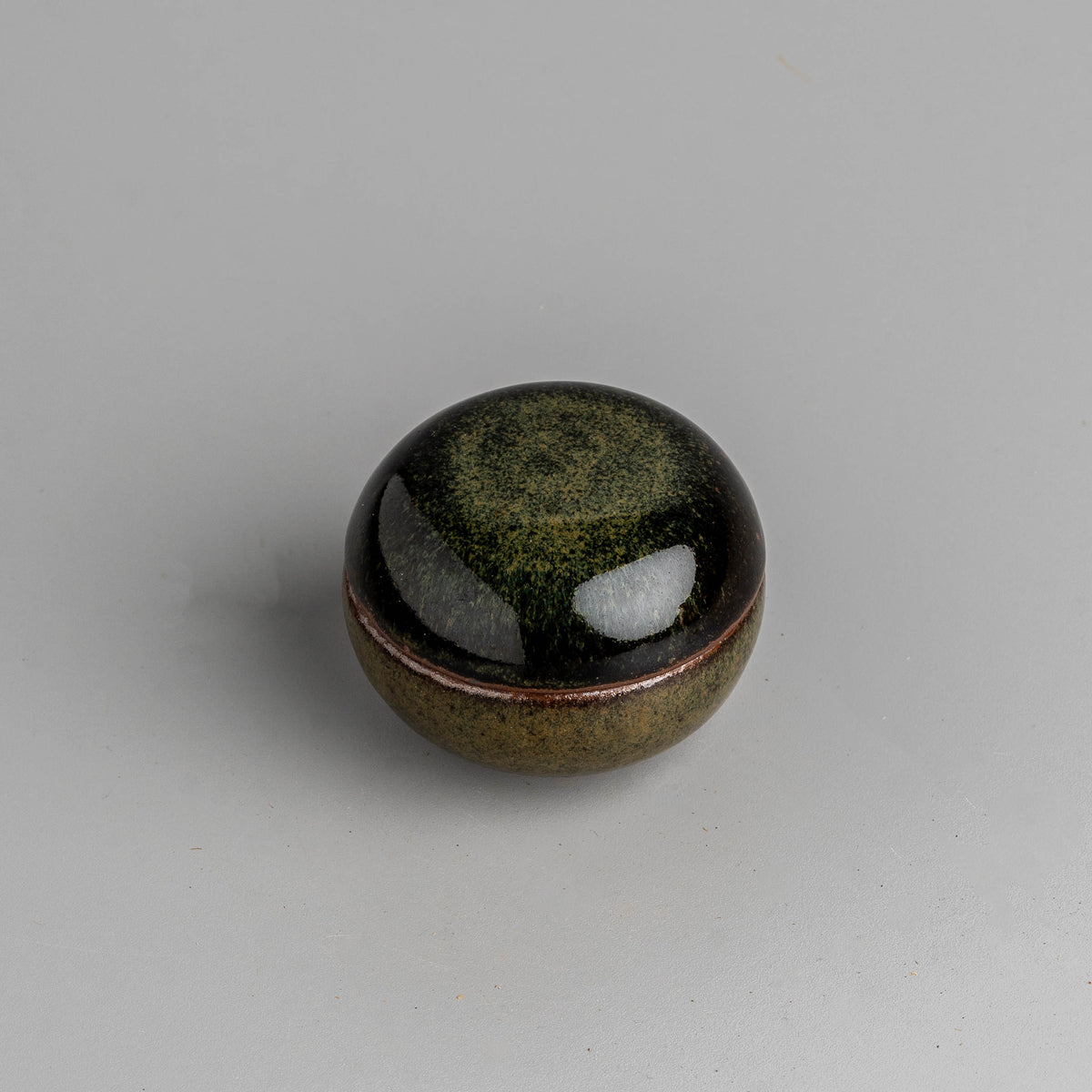 Stoneleaf Condiment Pot