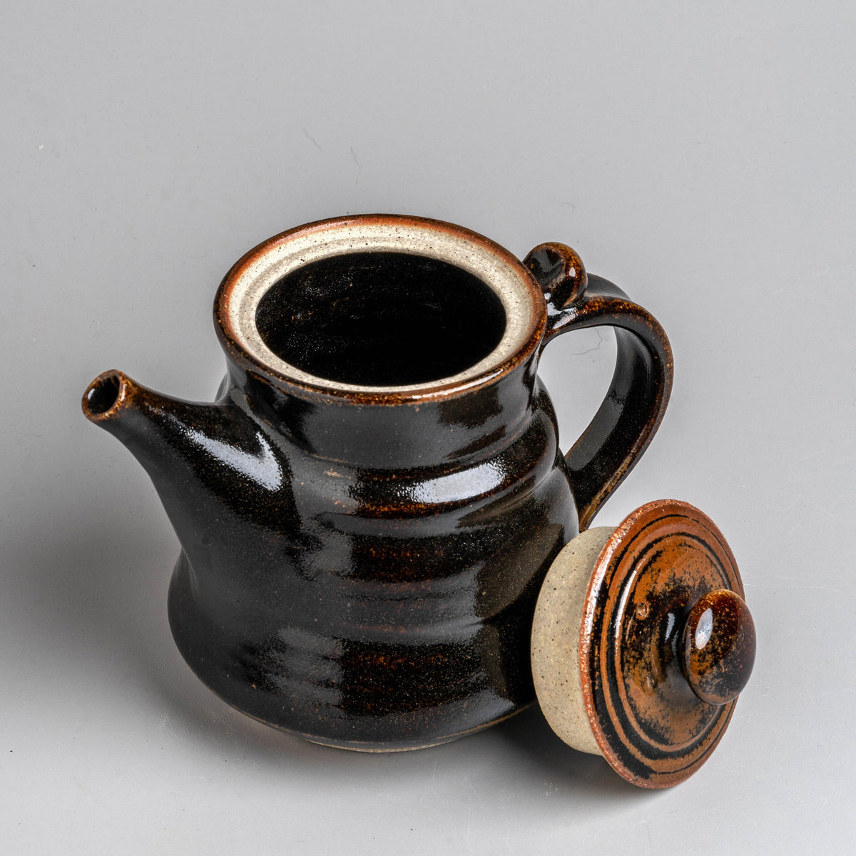 Obsidian Kettle