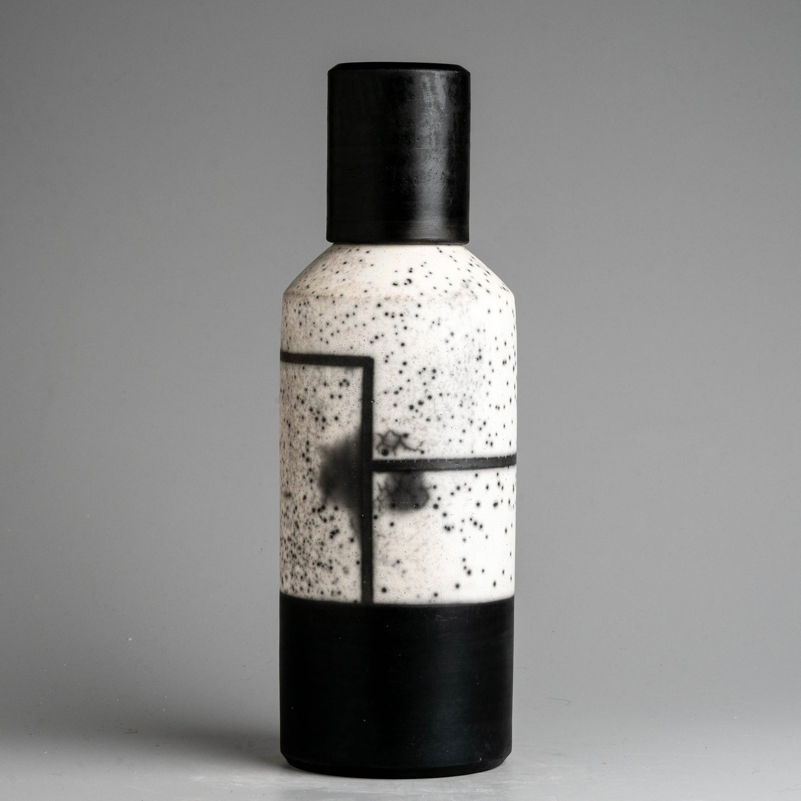 Soft Smoke Veil Bottle