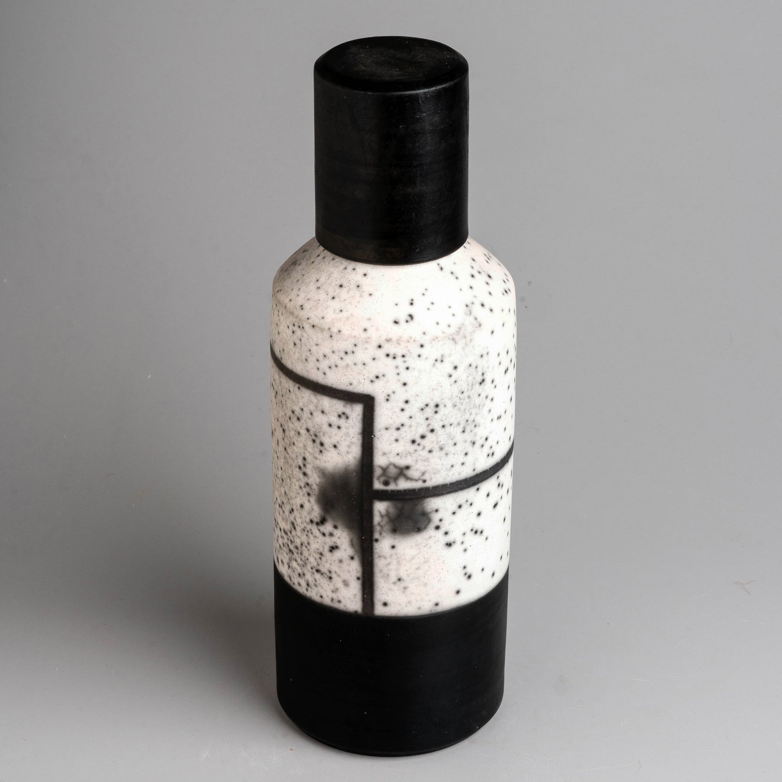 Soft Smoke Veil Bottle