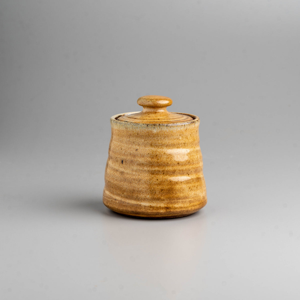 Honeyed Amber Lidded container