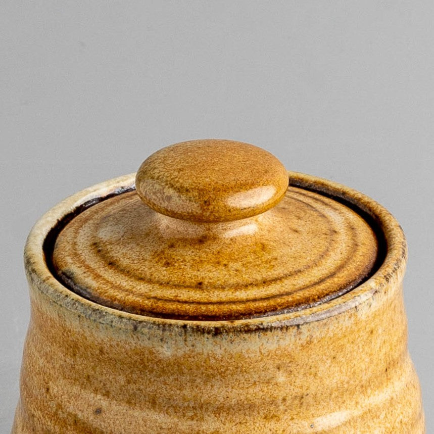 Honeyed Amber Lidded container