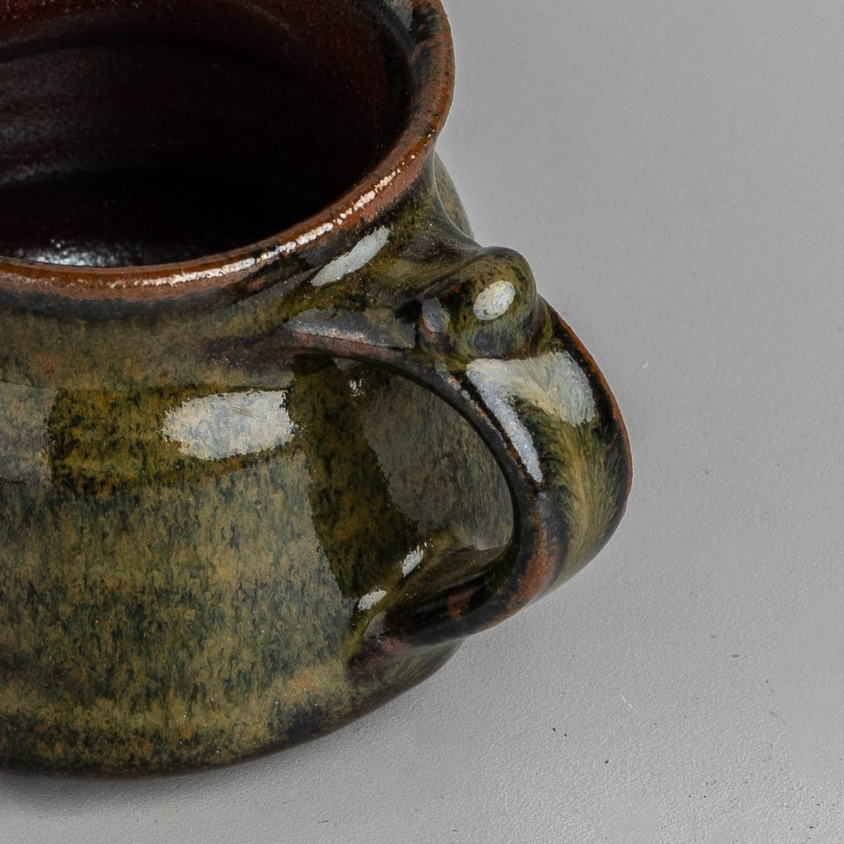 Earthly Greens Gift Hamper (Set of Two Mugs)