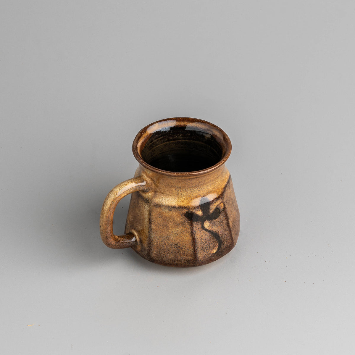 Wriiten Earth Mug