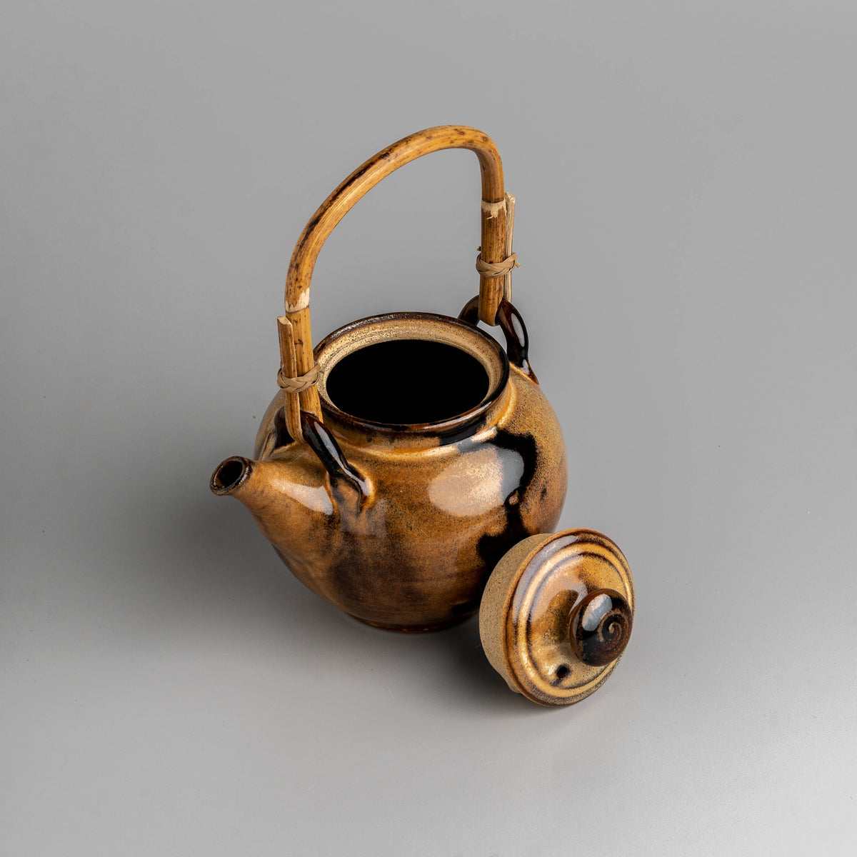 Wriiten Earth Teapot