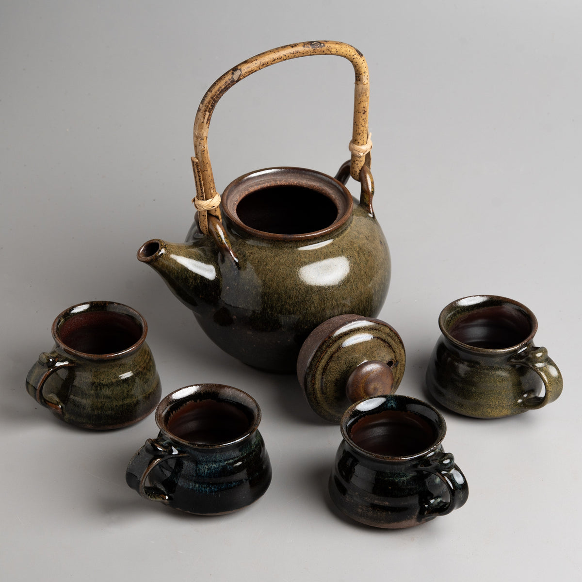 Olivine Canopy Tea Set