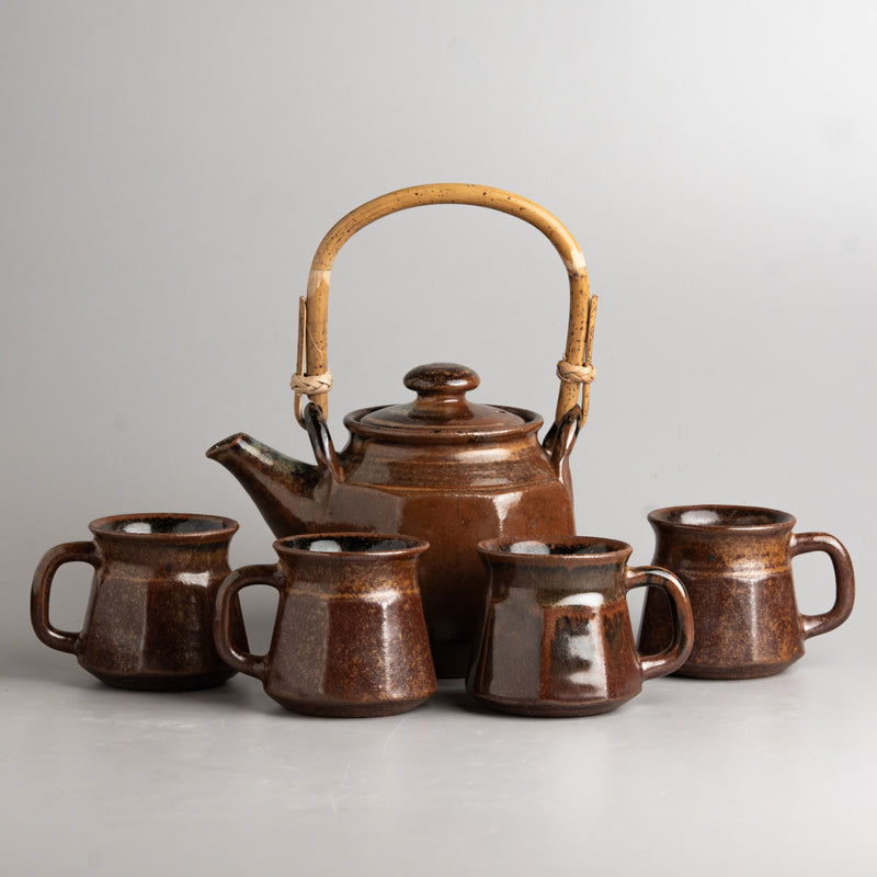 Monolithic Hearth Tea Set