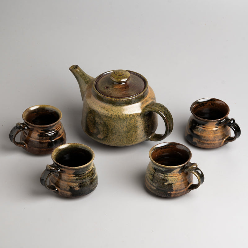 Golden Thicket Tea Set