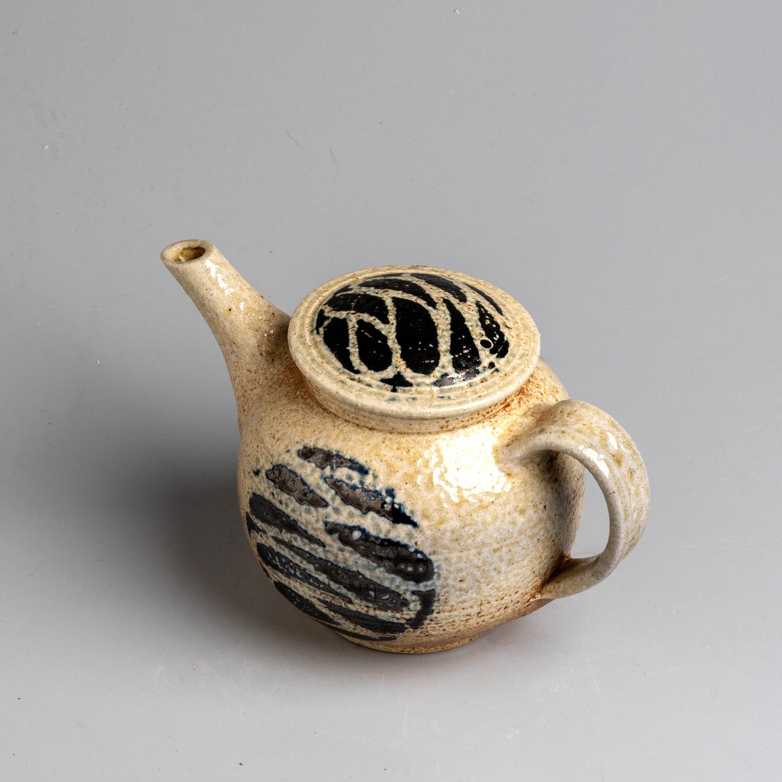 Stone Drift Kettle
