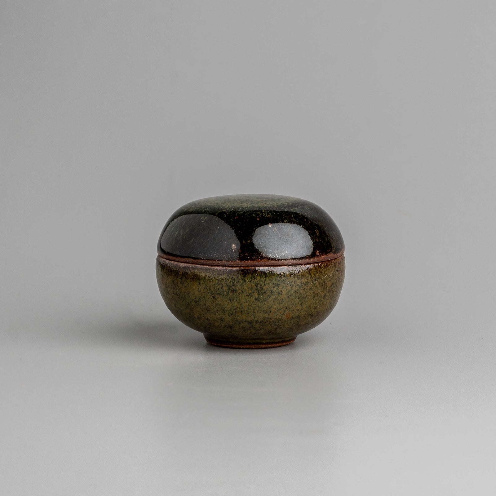 Stoneleaf Condiment Pot