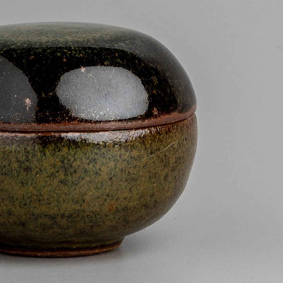 Stoneleaf Condiment Pot