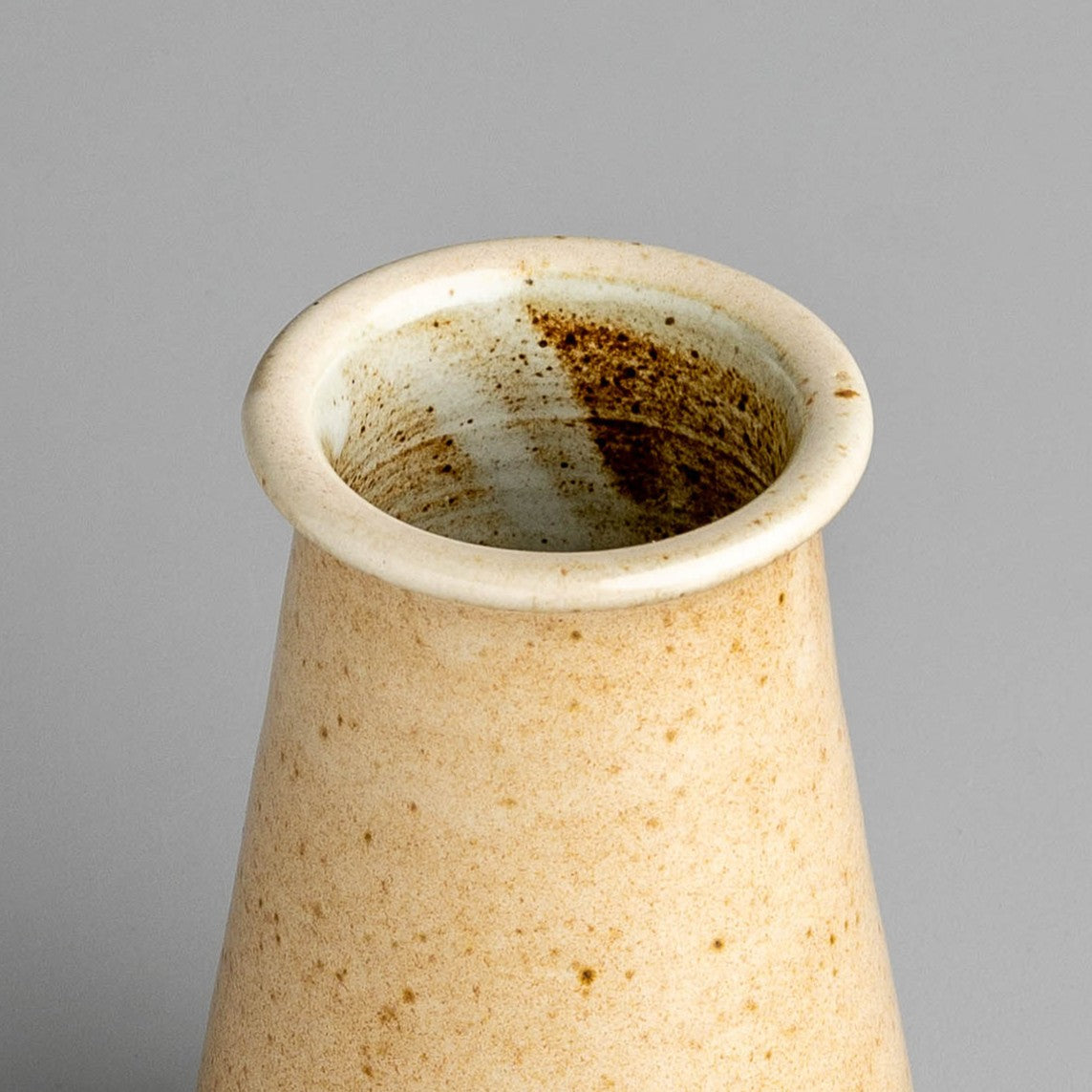 Swirls Sands of Vase