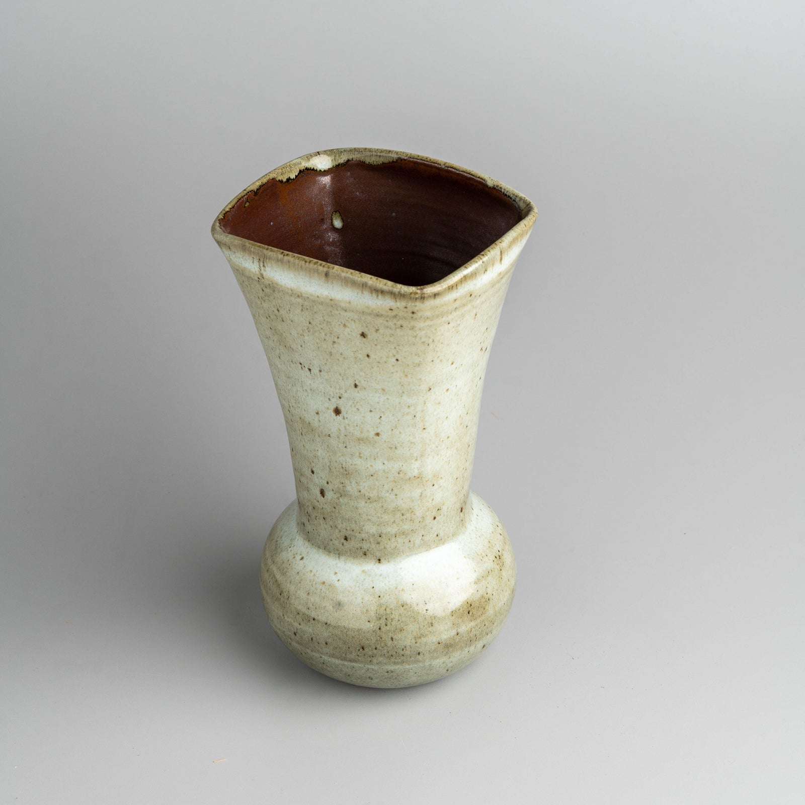 Wandering Thoughts Vase