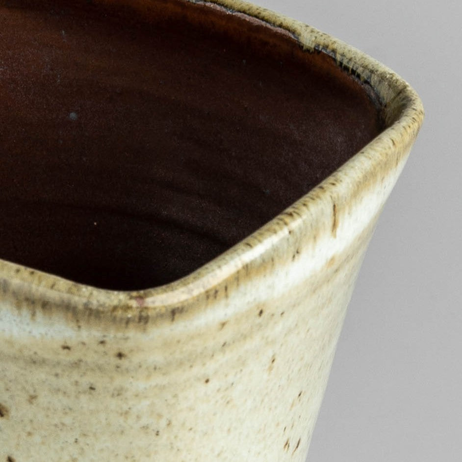 Wandering Thoughts Vase