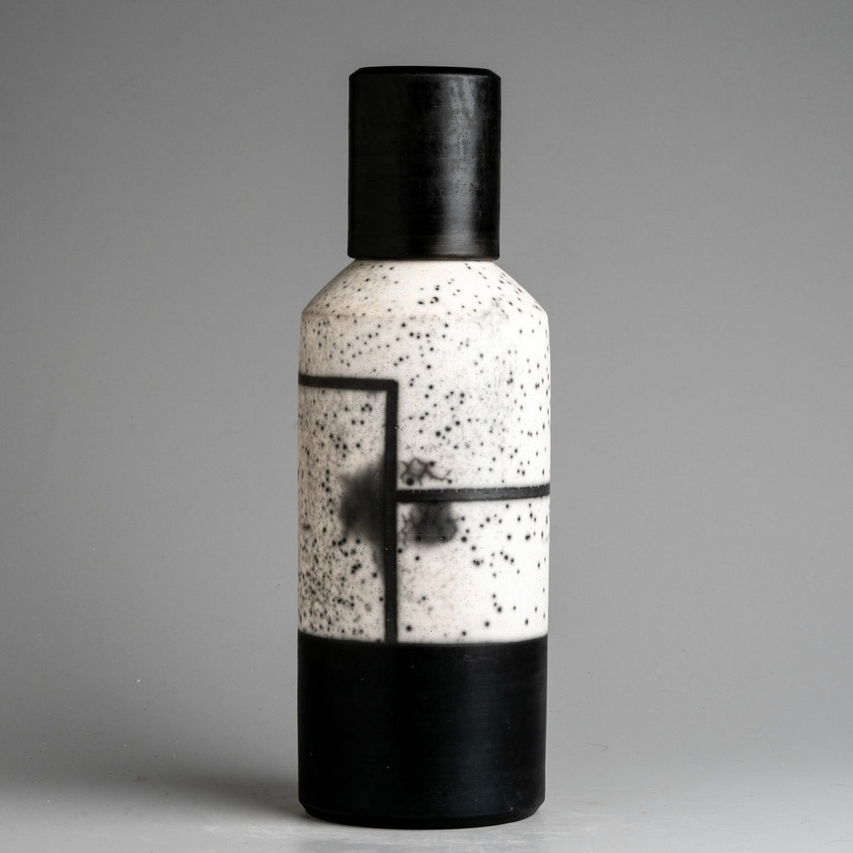 Soft Smoke Veil Bottle