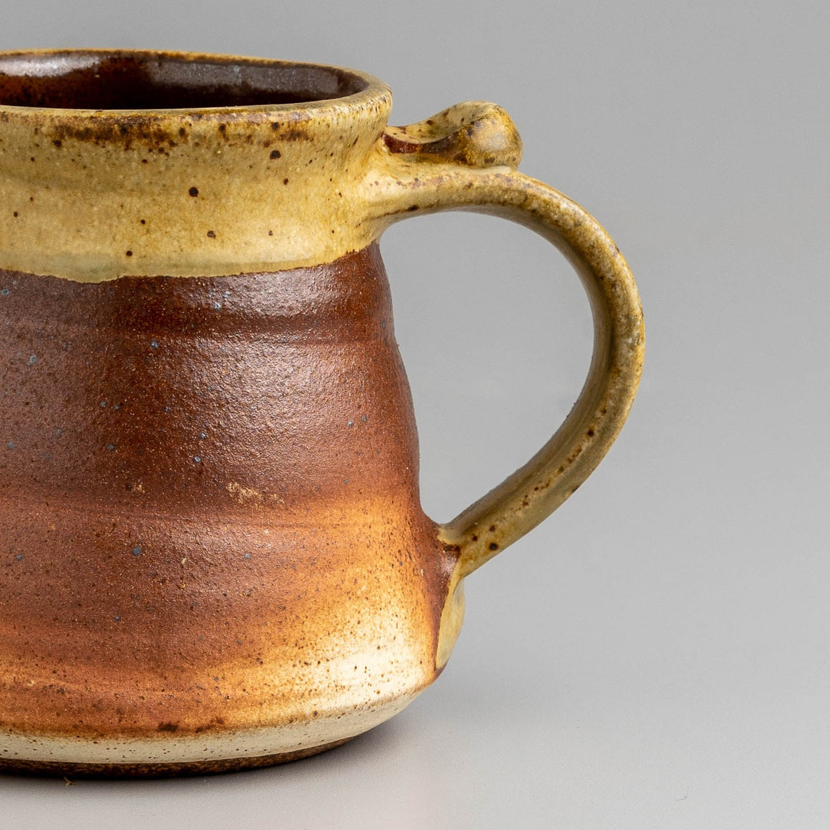 Cinderstone Creamer